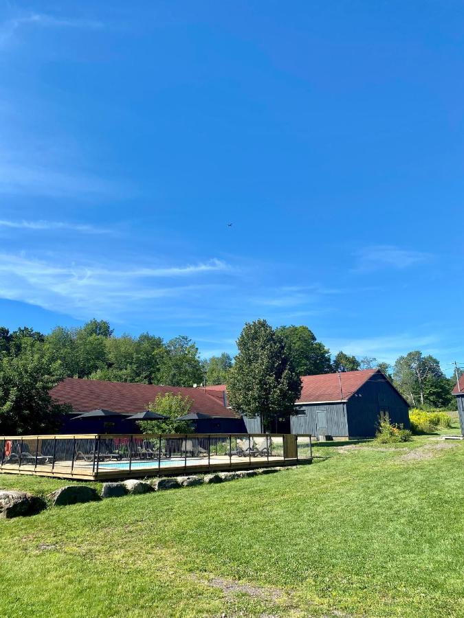 Beatnik Hotel Bromont Kültér fotó